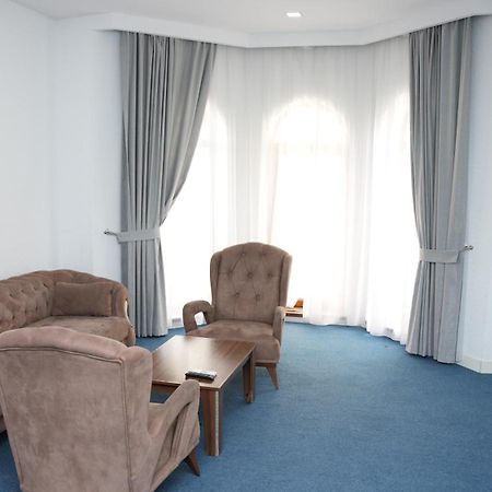 Maricel Astara Resort Hotel Eksteriør billede