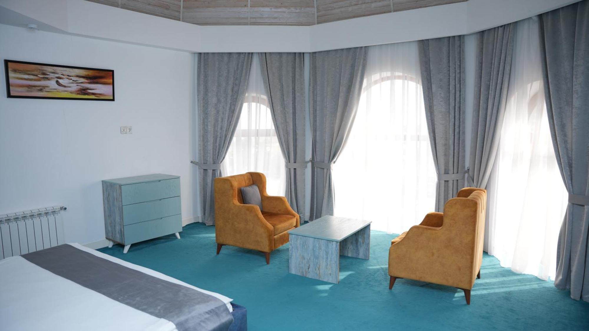 Maricel Astara Resort Hotel Eksteriør billede