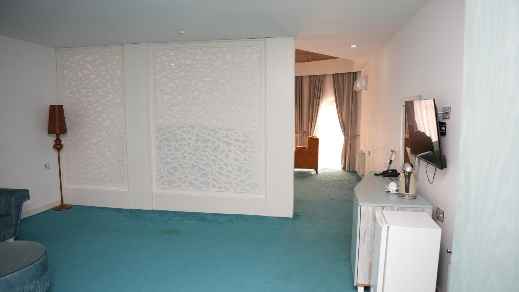 Maricel Astara Resort Hotel Eksteriør billede